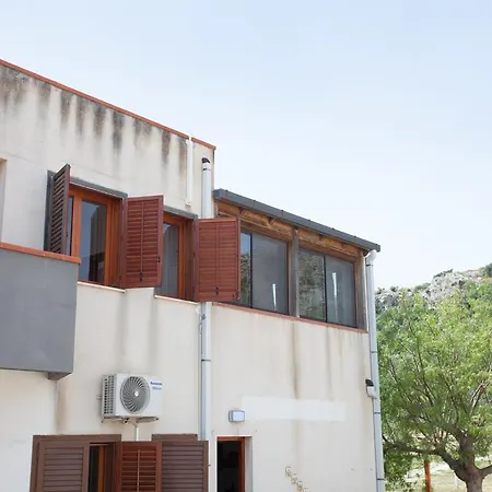Apartment Lombardo *